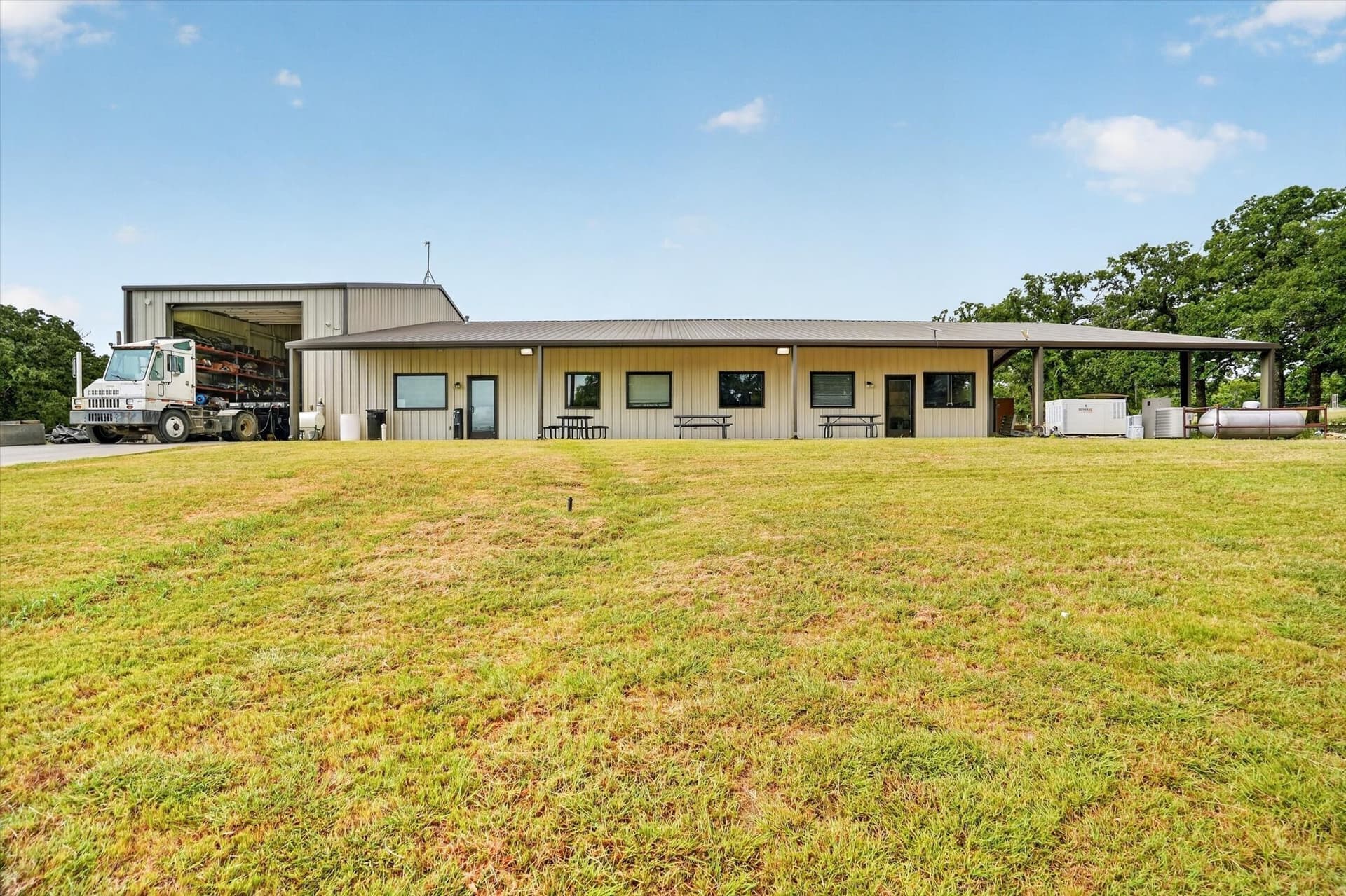 10.05 acres in Parker County