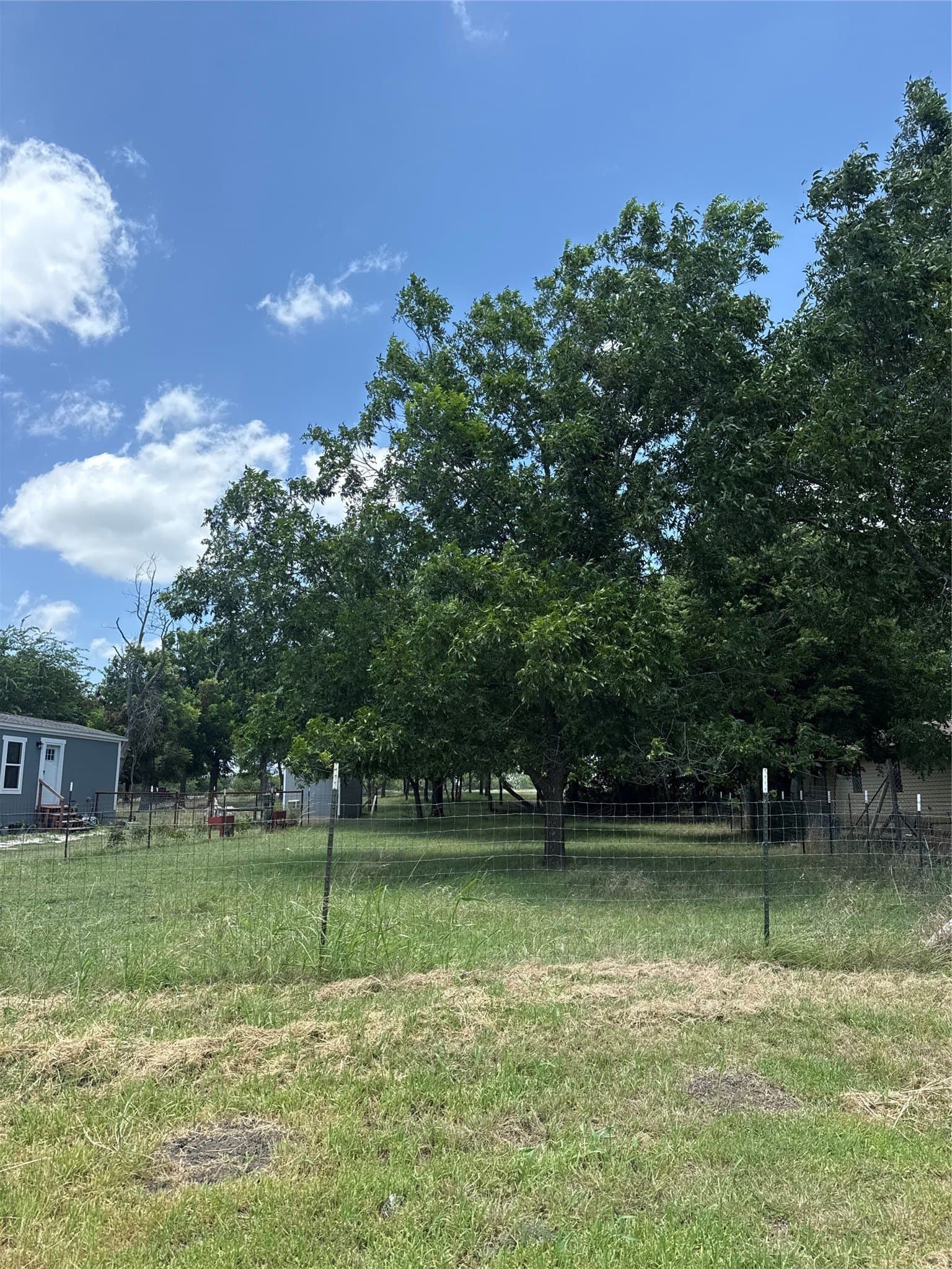S Lone Star Parkway