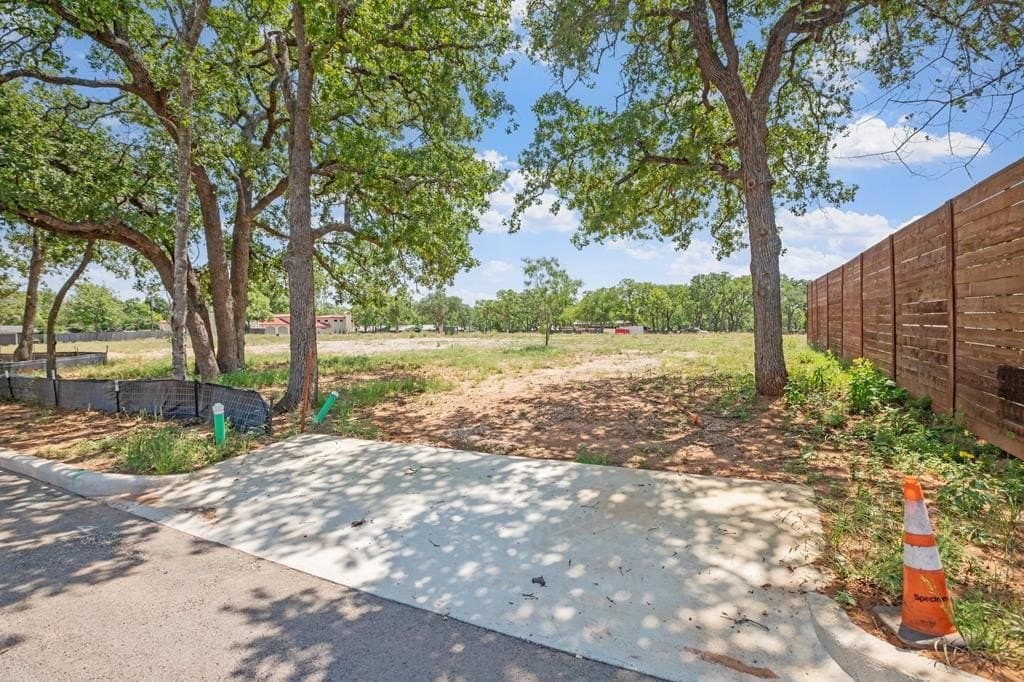 0.32 acres in Gillespie County