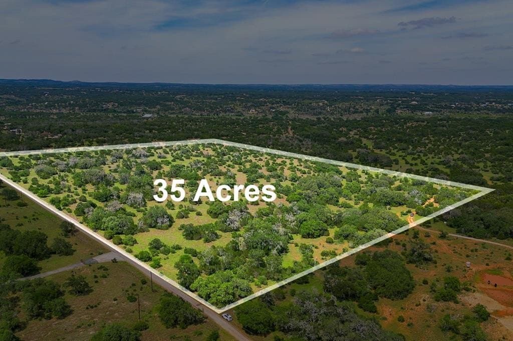35 acres in Blanco County
