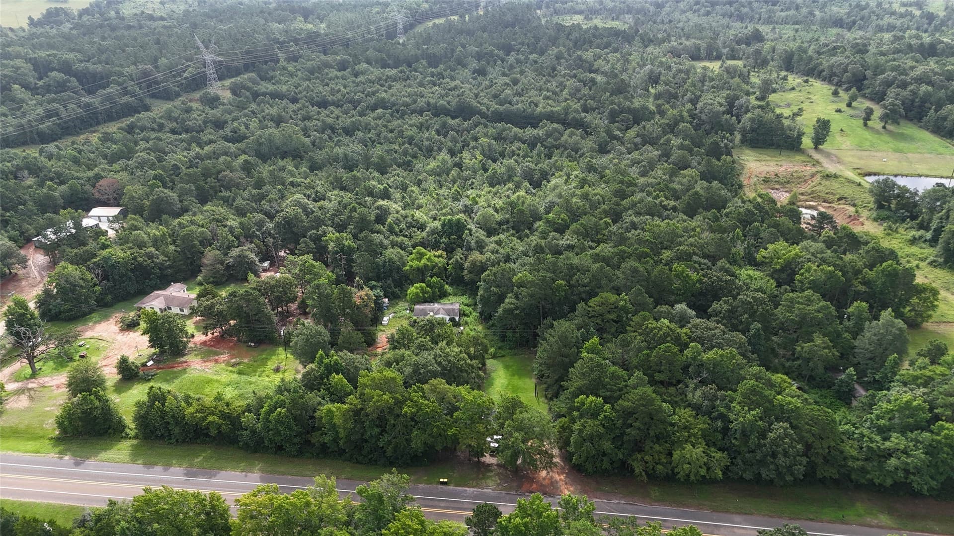 12.46 acres in Smith County