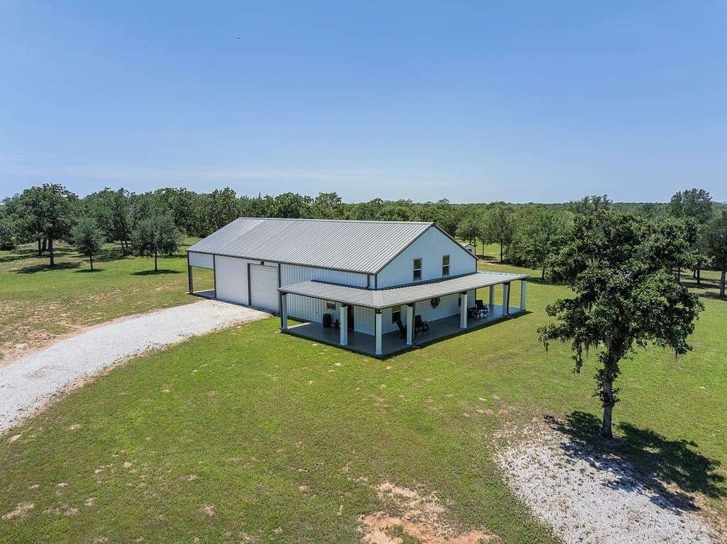 30.14 acres in Colorado County