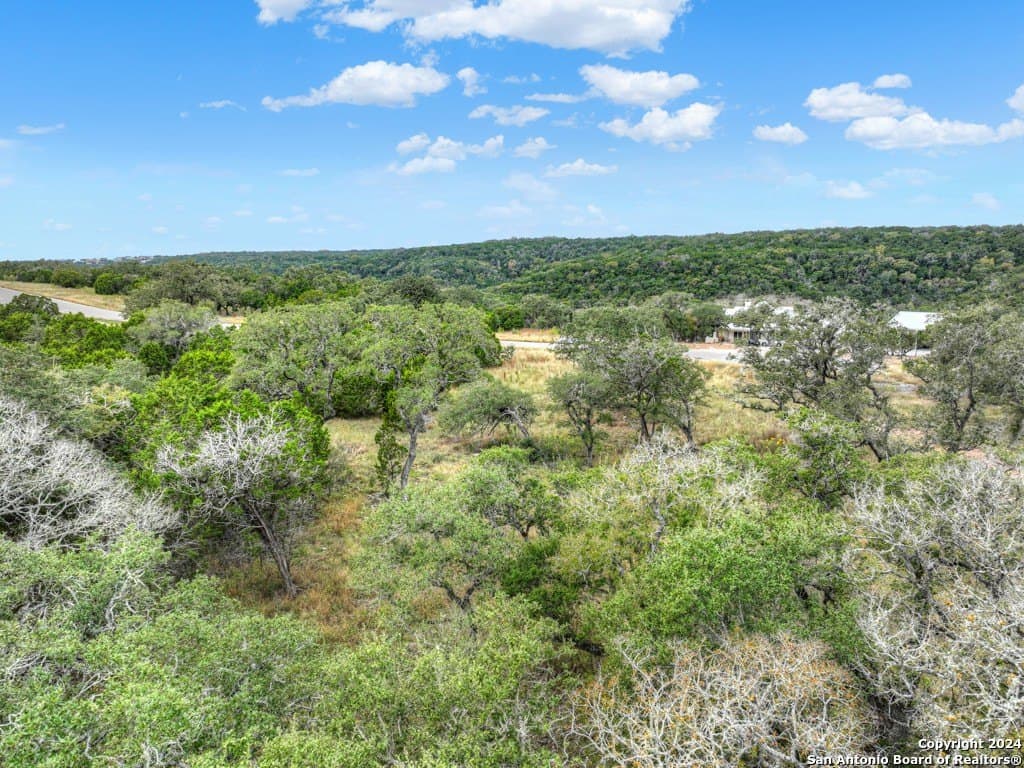 1.22 acres in Comal County