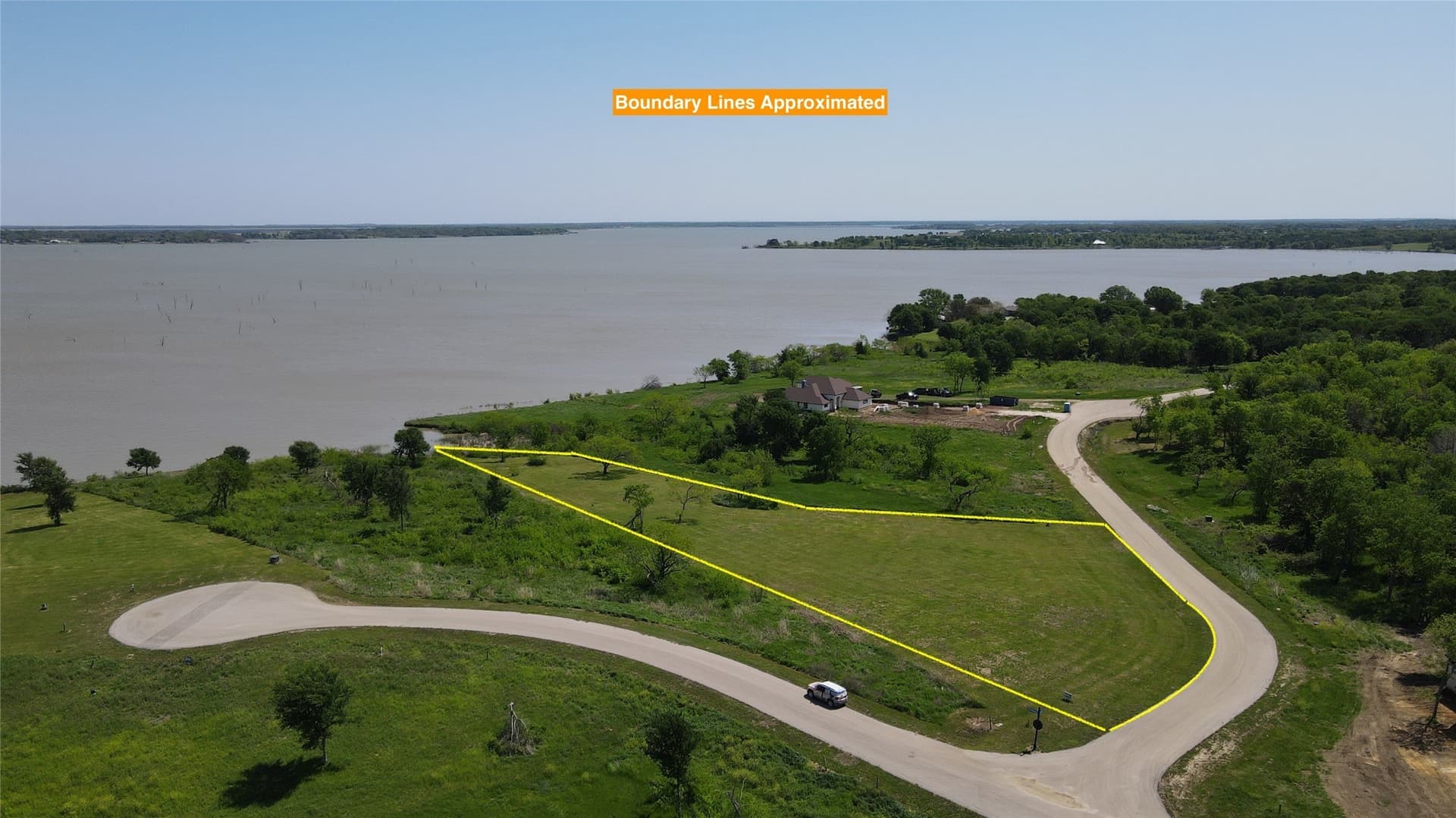 1.67 acres in Navarro County
