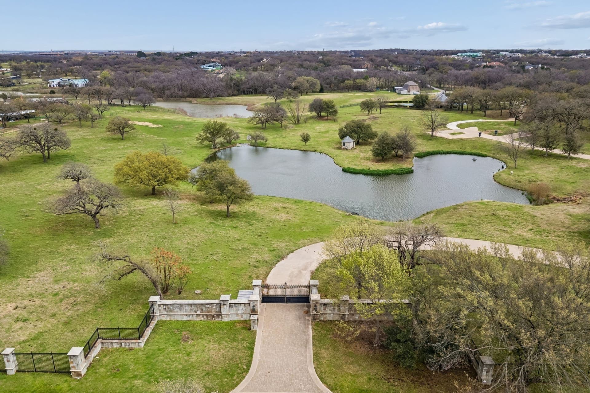 42.75 acres in Tarrant County