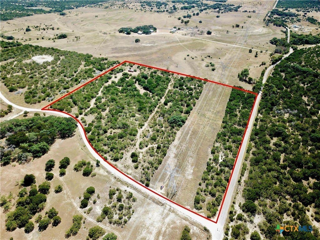 20.23 acres in Lampasas County