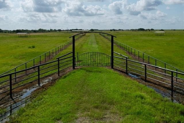 155 acres in Blessing Area County