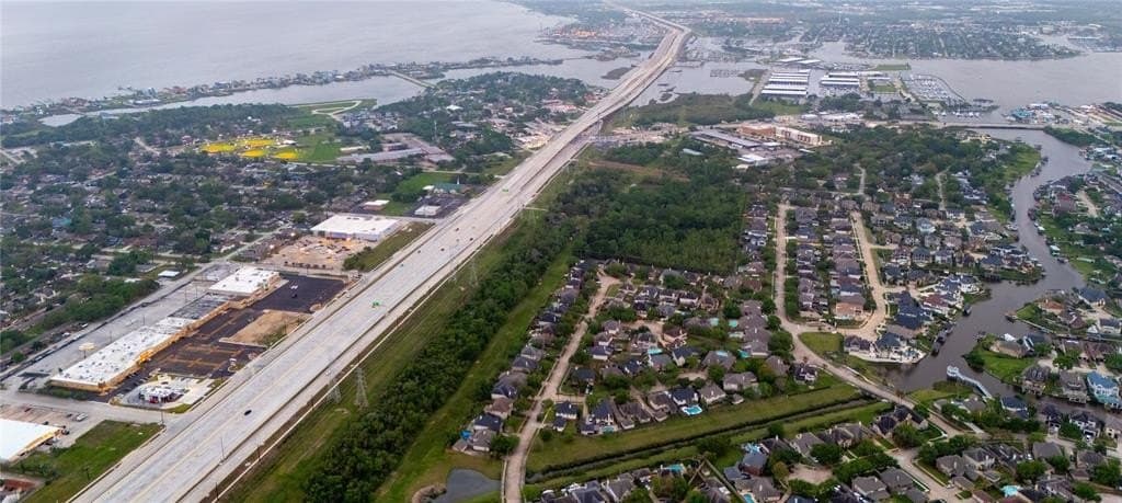 2.87 acres in Harris County