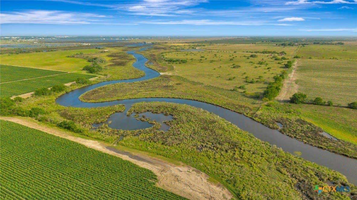 98.15 acres in Matagorda County