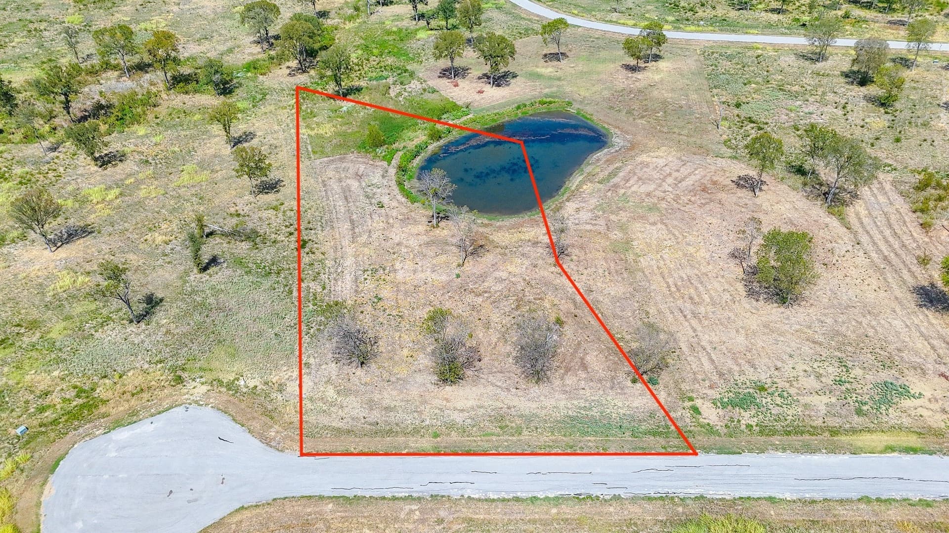1.05 acres in Navarro County