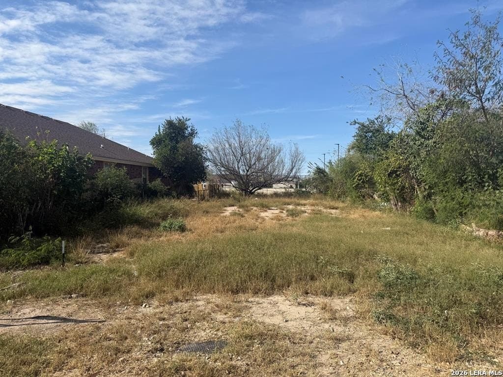 0.17 acres in Maverick County