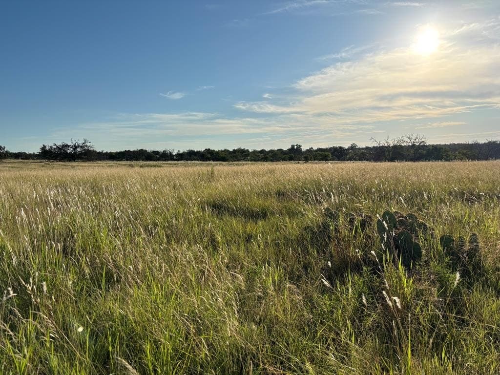 5.04 acres in Kerr County