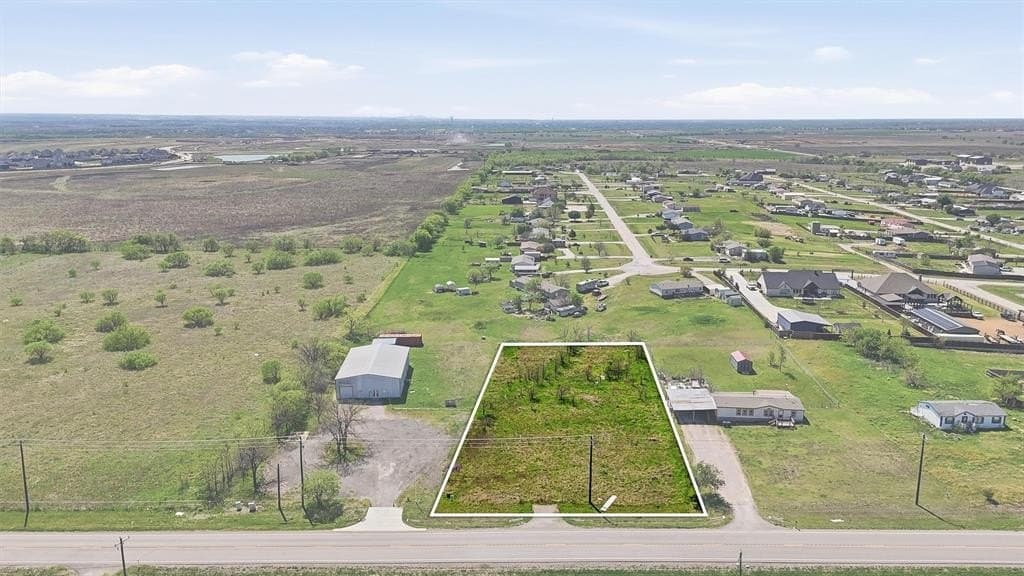 1.01 acres in Denton County