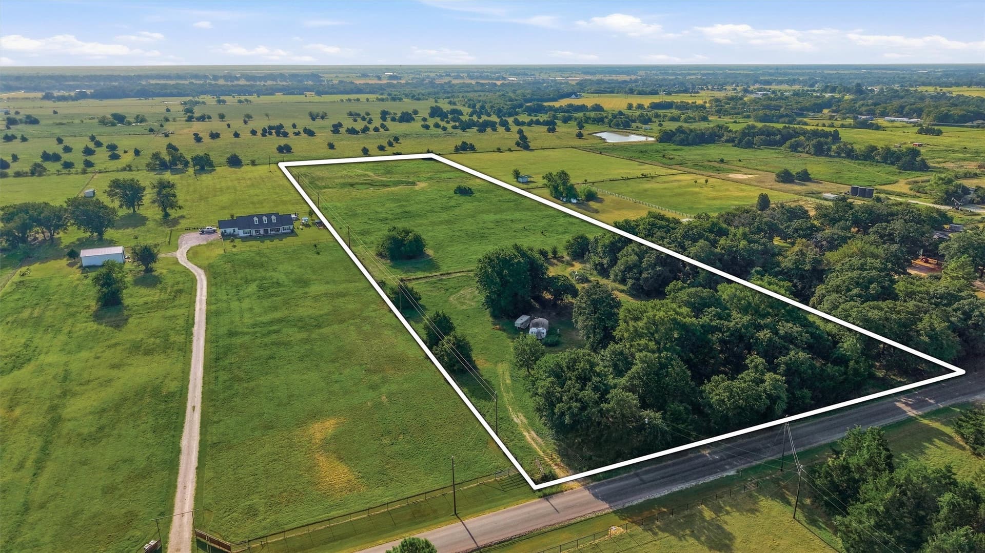 10 acres in Grayson County