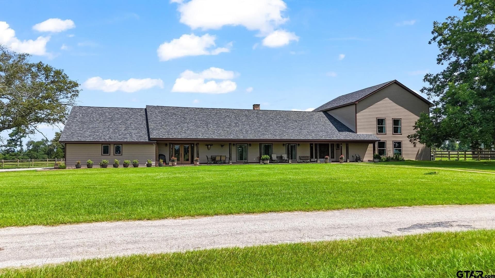 110.54 acres in Smith County