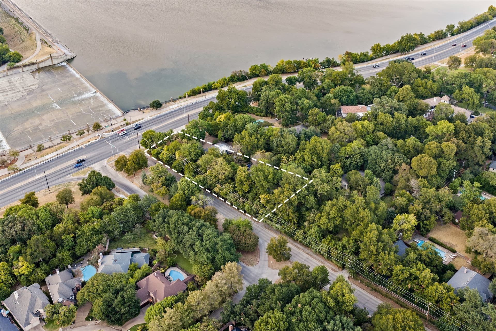 8100 Garland Road