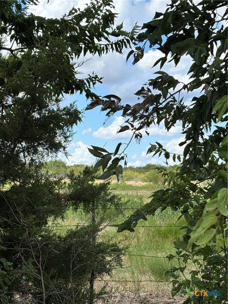 10 acres in McLennan County