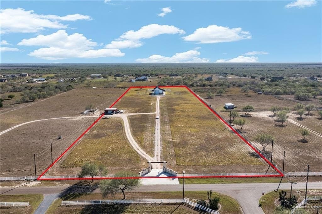 10.02 acres in Hidalgo County