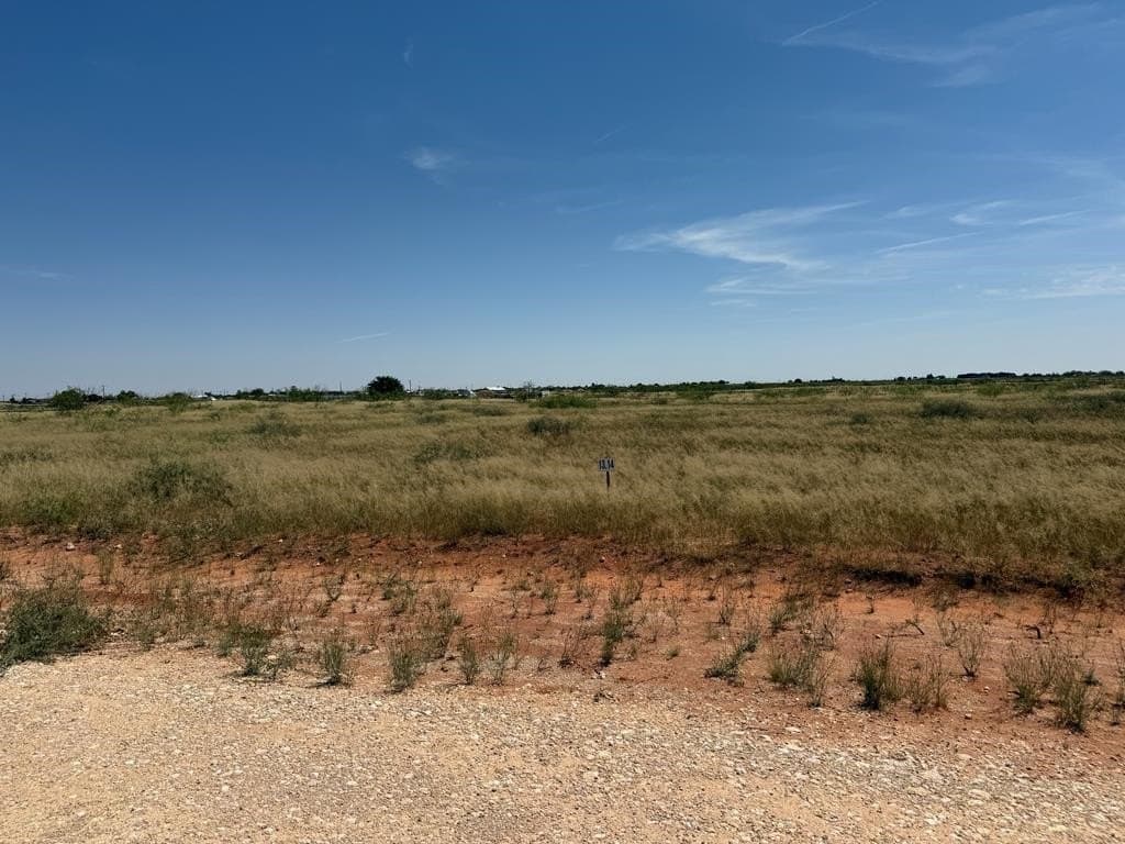 2.6 acres in Andrews County