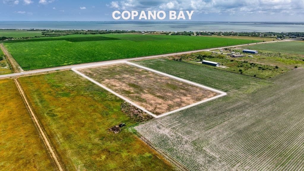 4.86 acres in Refugio County