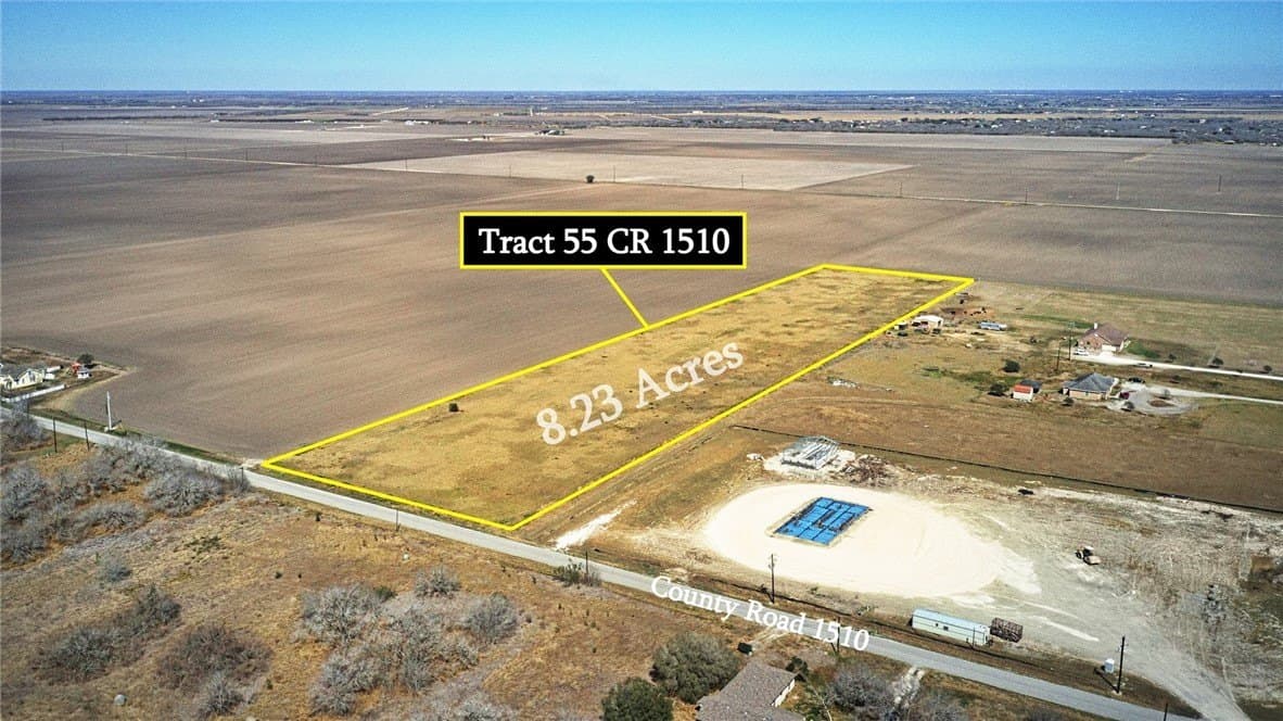 8.23 acres in San Patricio County