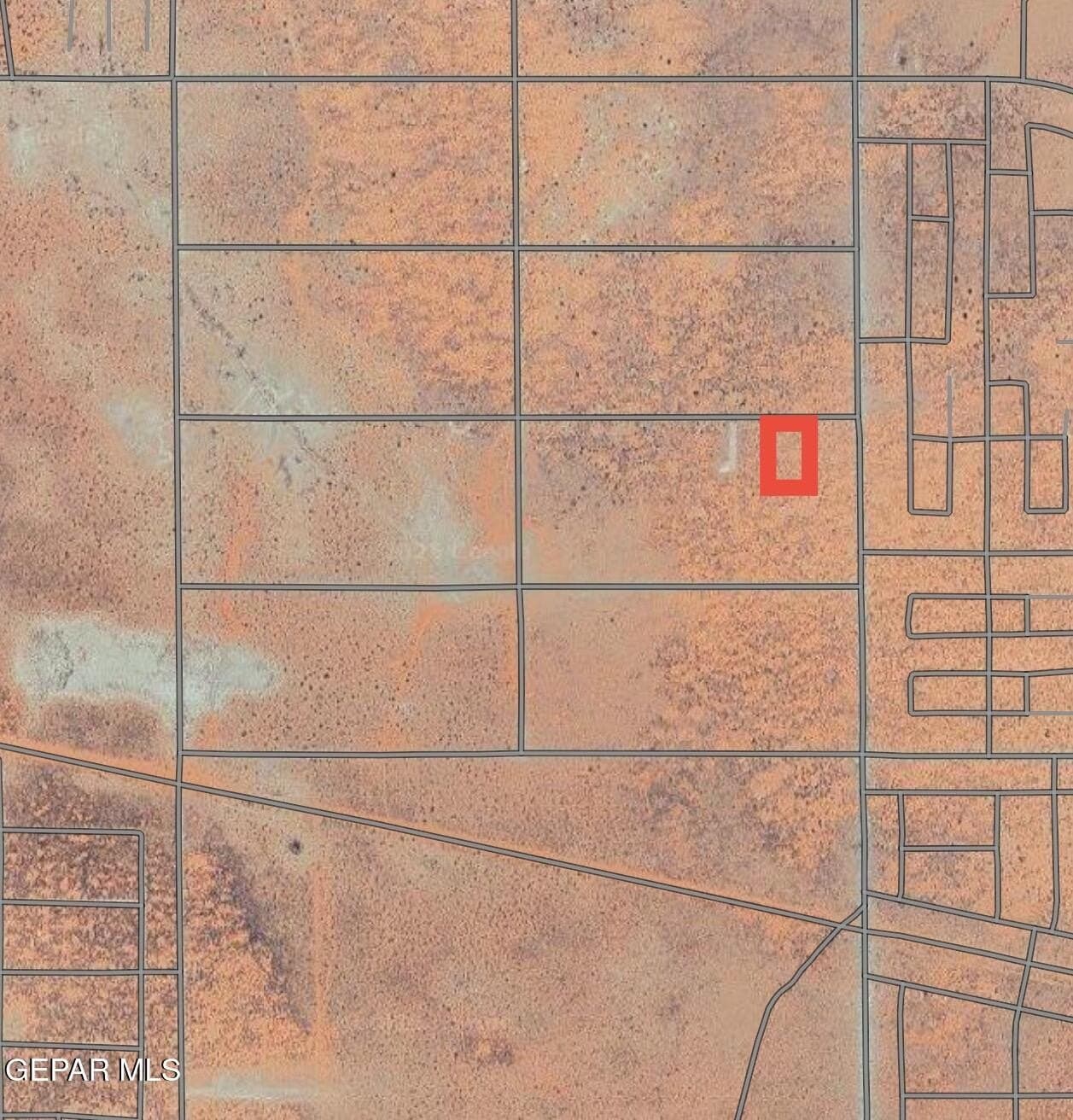 5 acres in El Paso County
