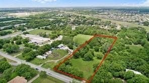 3.85 acres in Dallas County