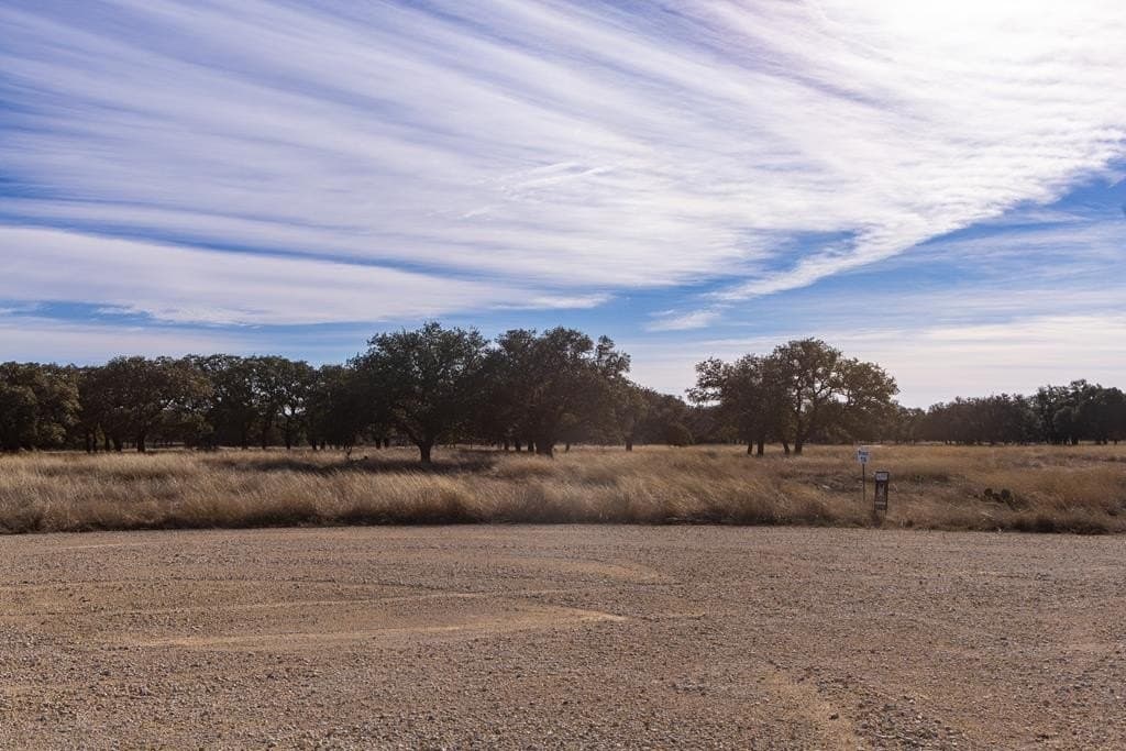 18.4 acres in Kimble County