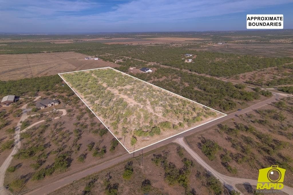10.01 acres in Tom Green County