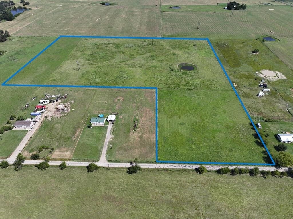 24 acres in Kaufman County