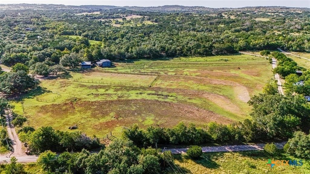23.24 acres in Hays County