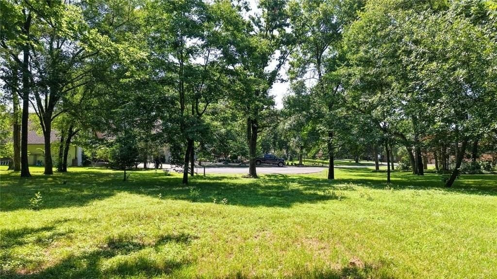 0.24 acres in Henderson County