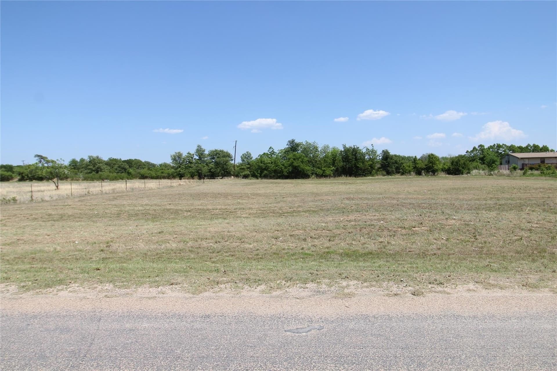 1.5 acres in Callahan County