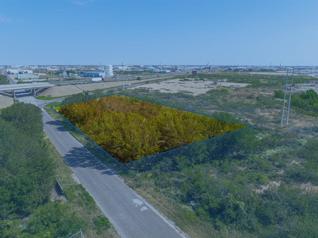 4.99 acres in Odessa County