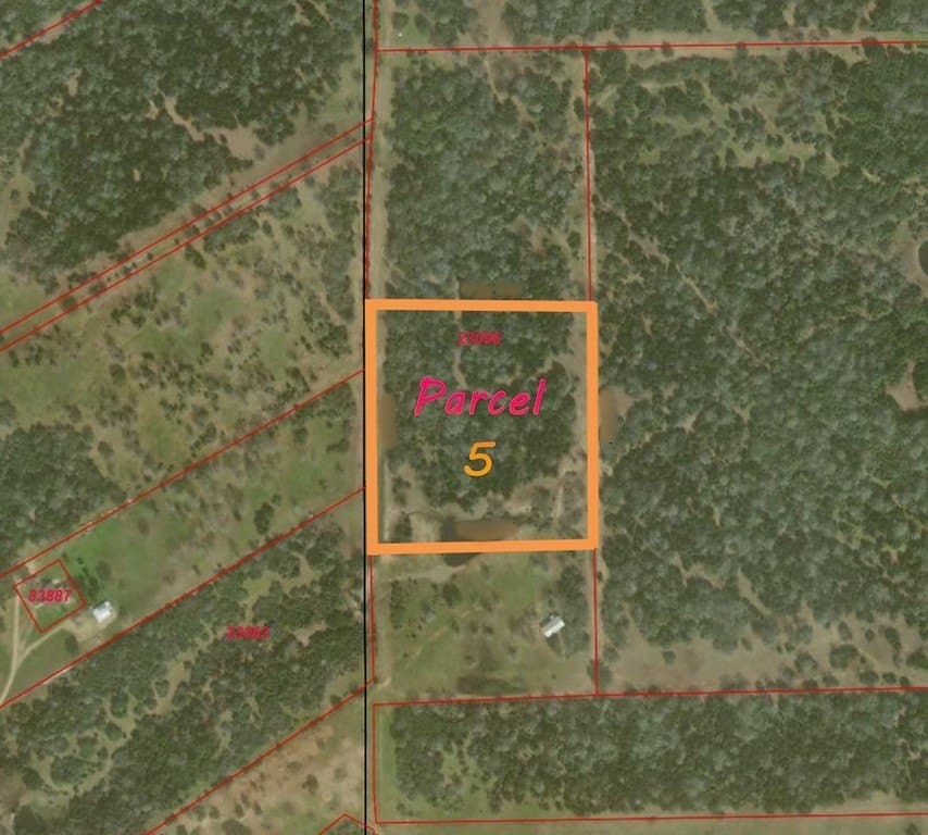 10 acres in Colorado County
