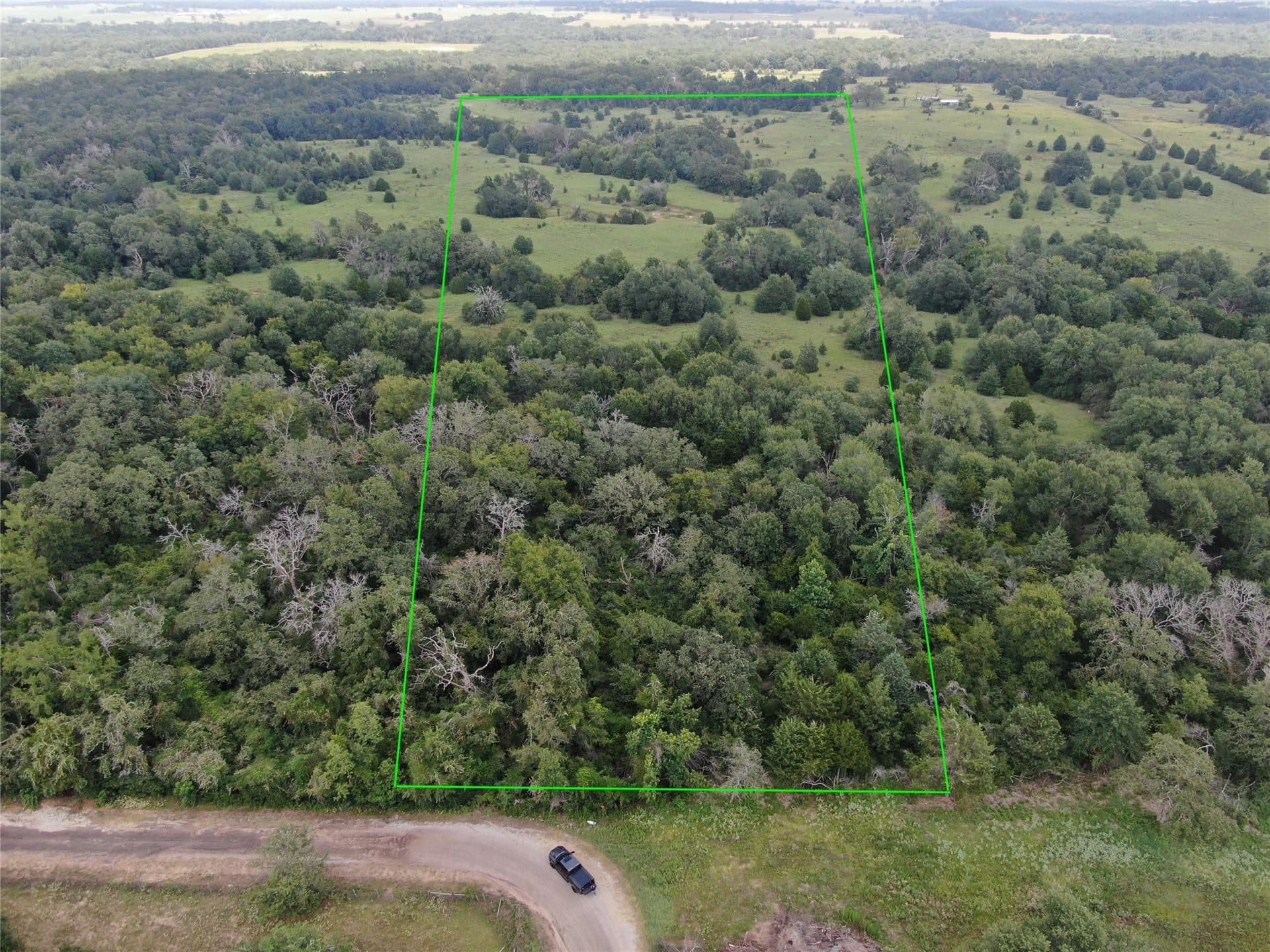 35.35 acres in Freestone County