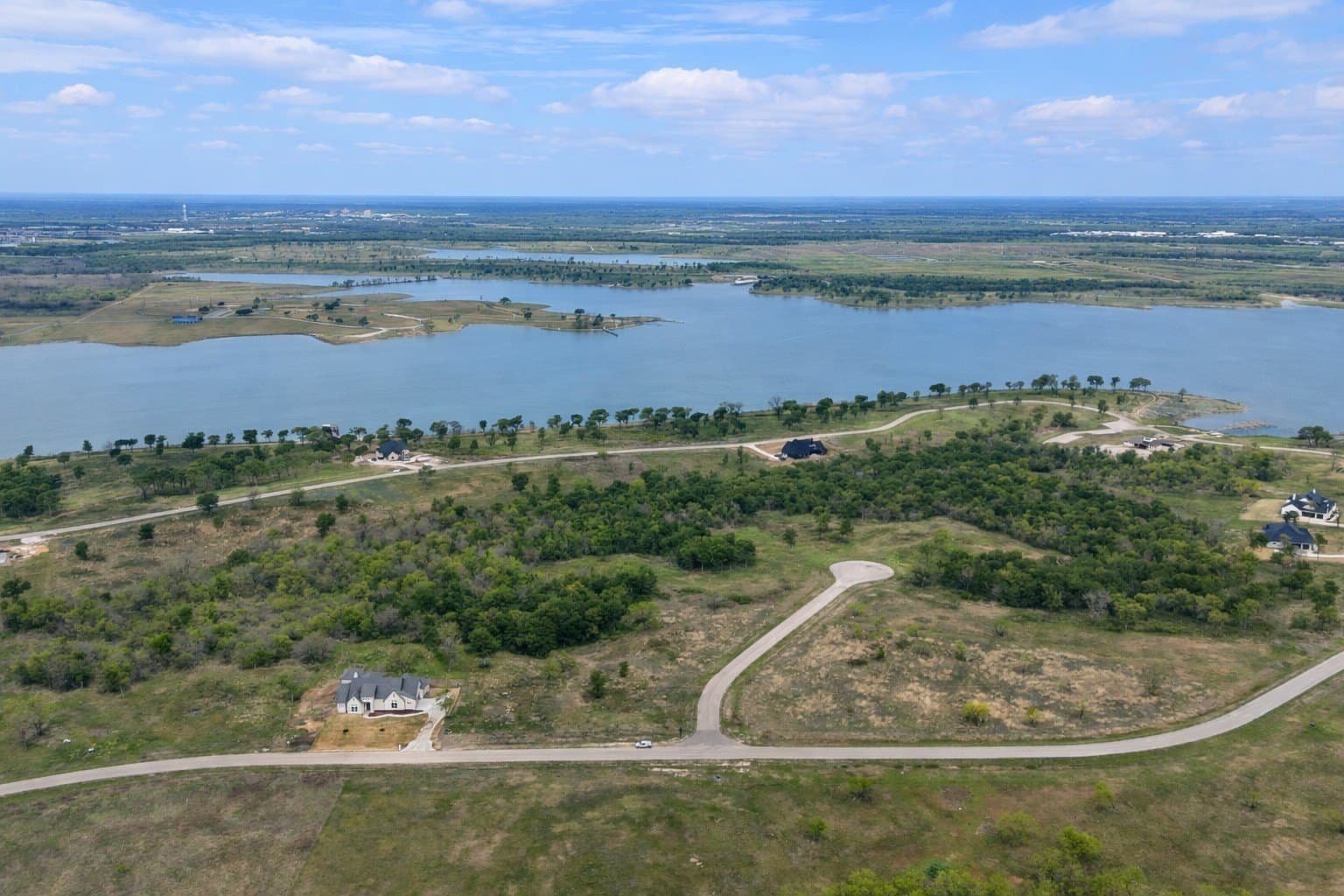 2.57 acres in Navarro County
