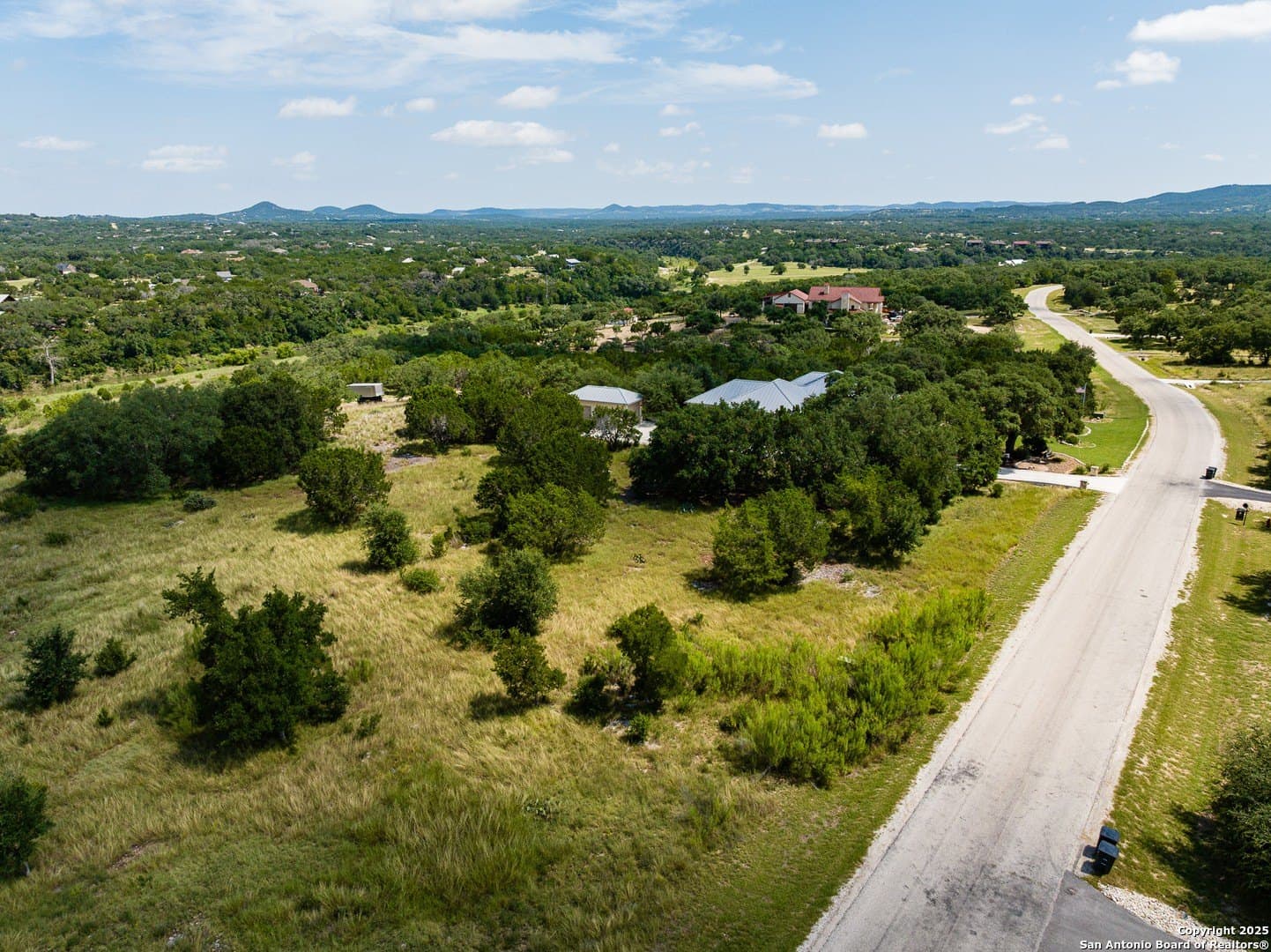 2.77 acres in Bandera County