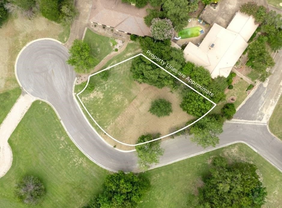 0.3 acres in McLennan County