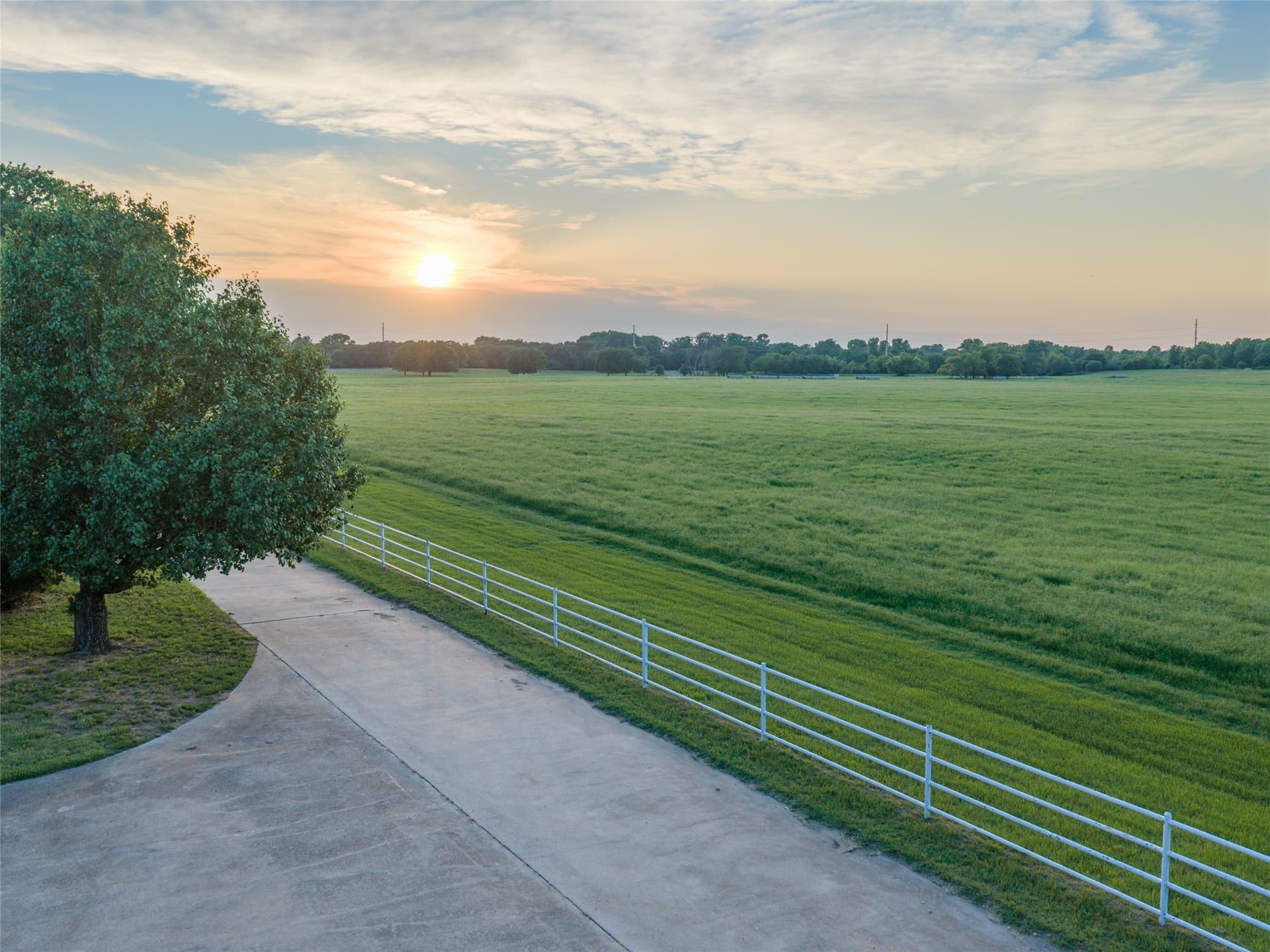 192.7 acres in Wise County