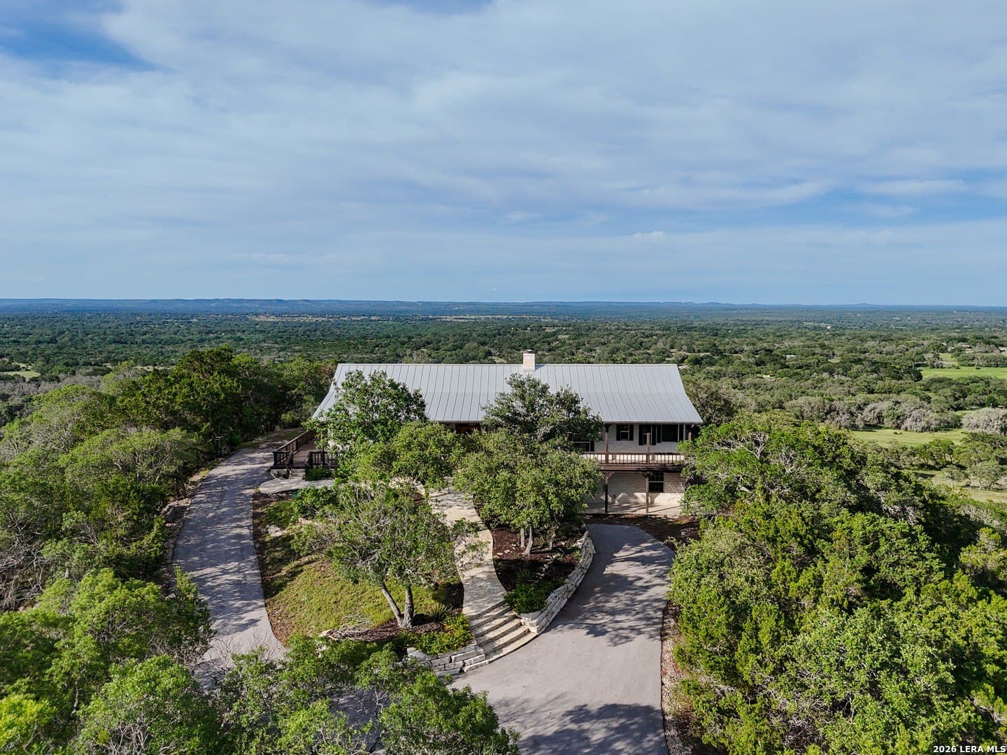 10 acres in Kendall County