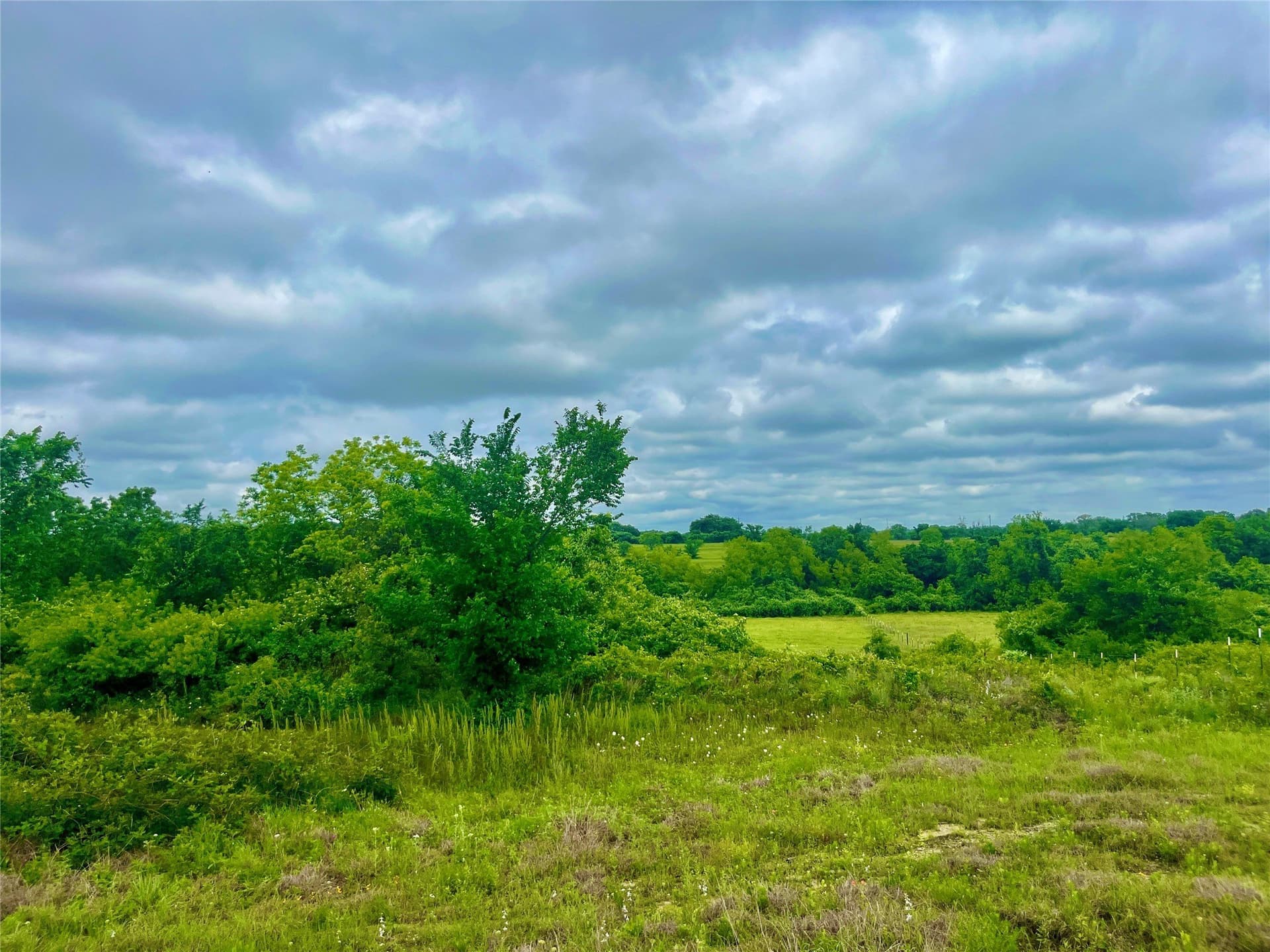 2.06 acres in Parker County