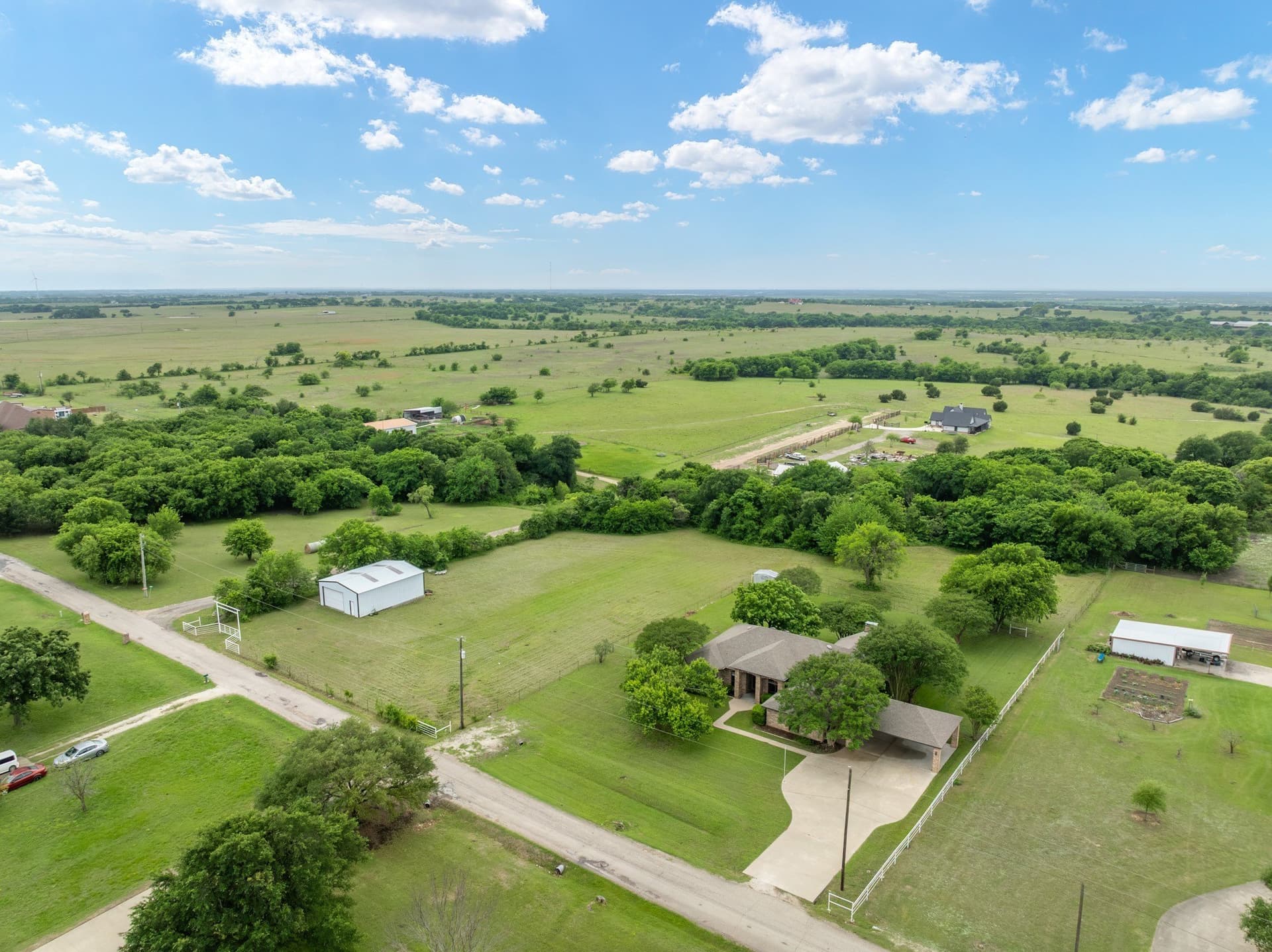2.98 acres in Hill County