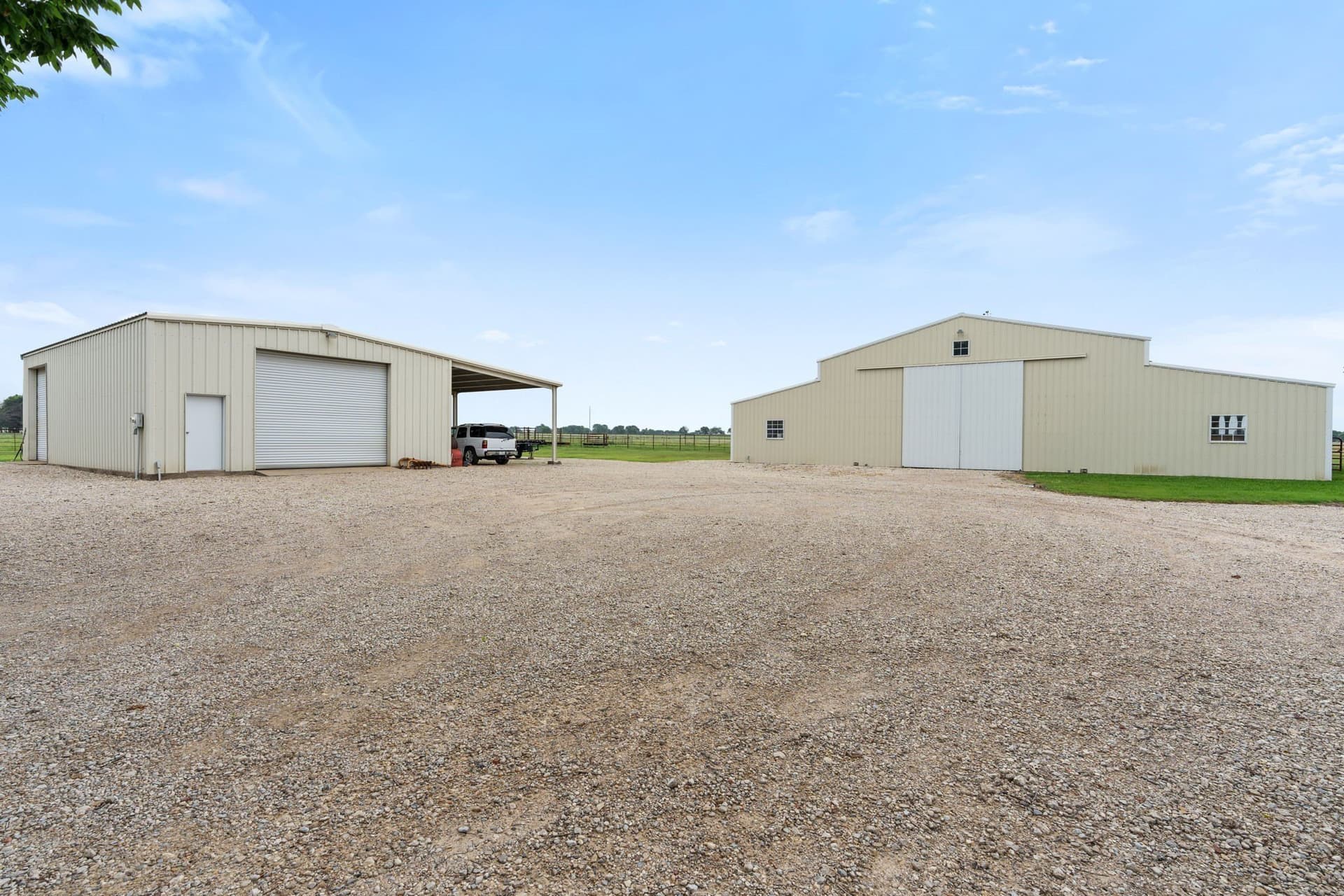 43.2 acres in Ellis County