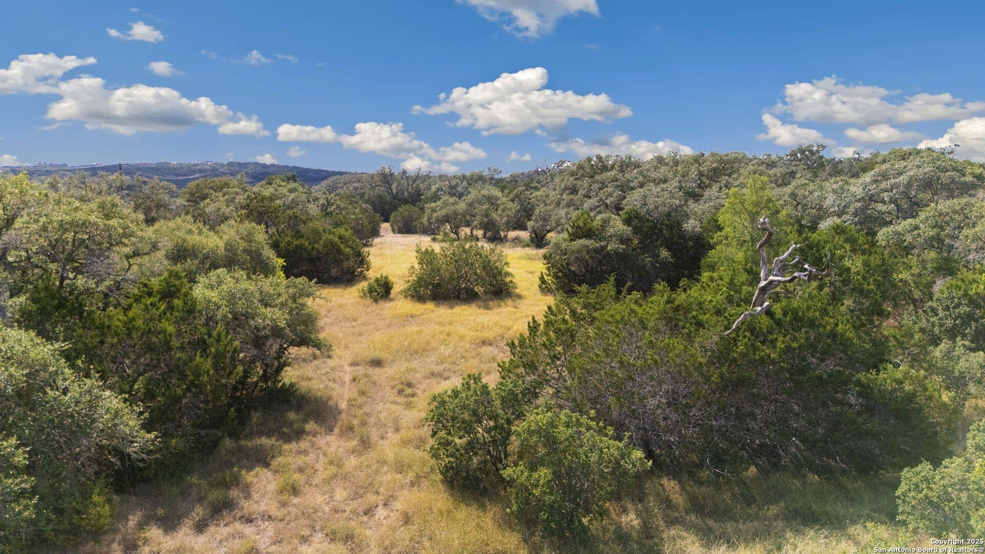 10.65 acres in Comal County