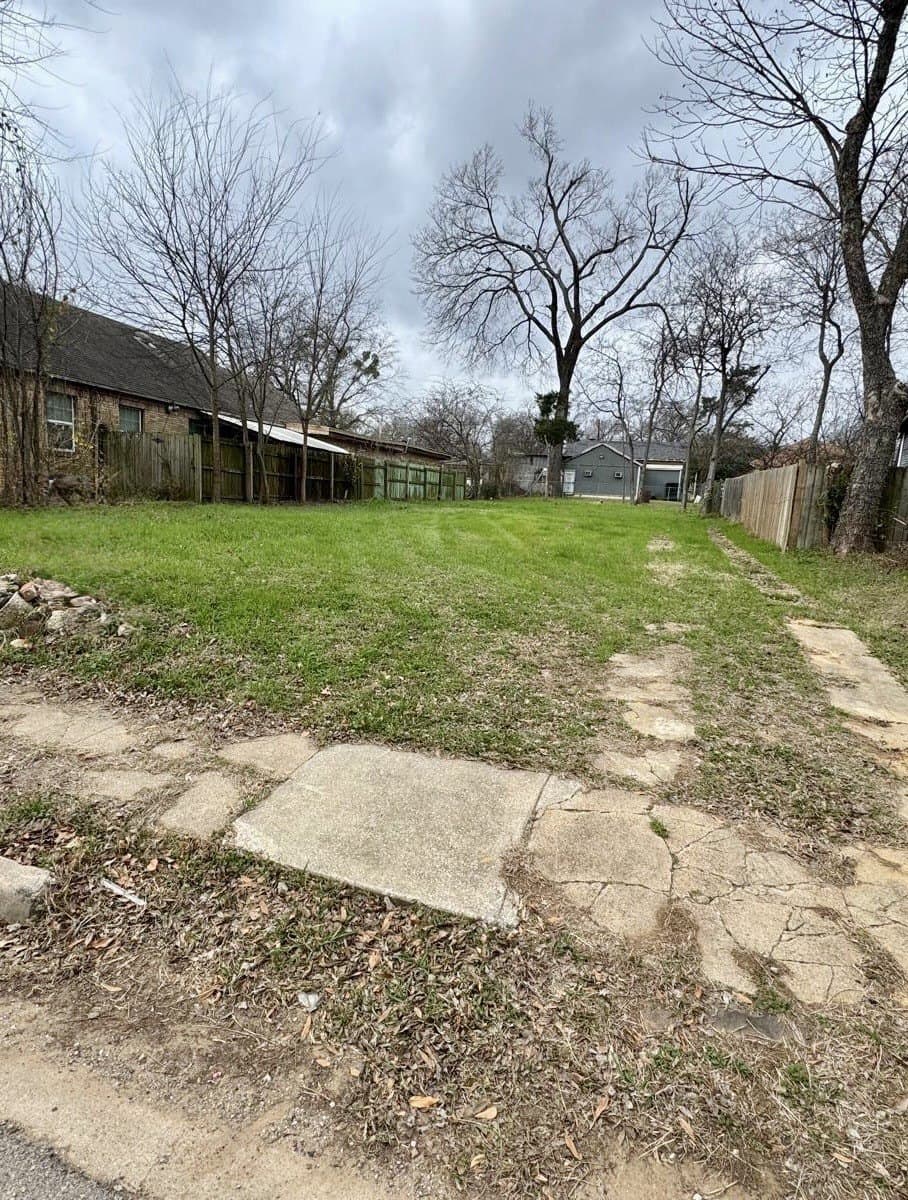 0.17 acres in Smith County