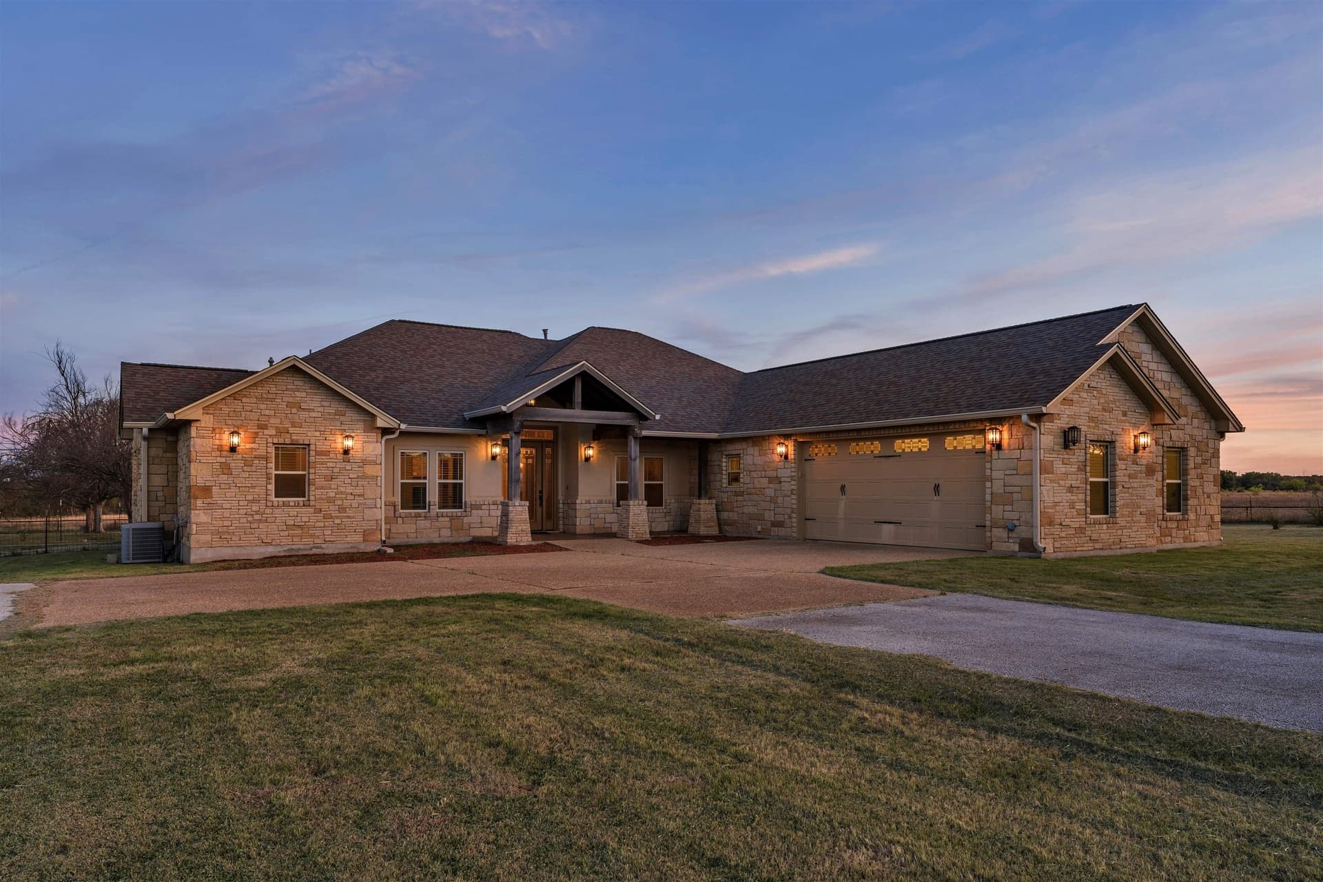 25 acres in Burnet County