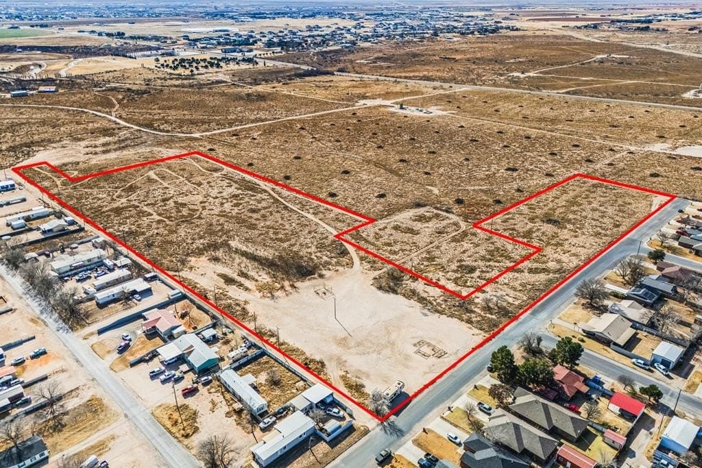 13 acres in Gaines County