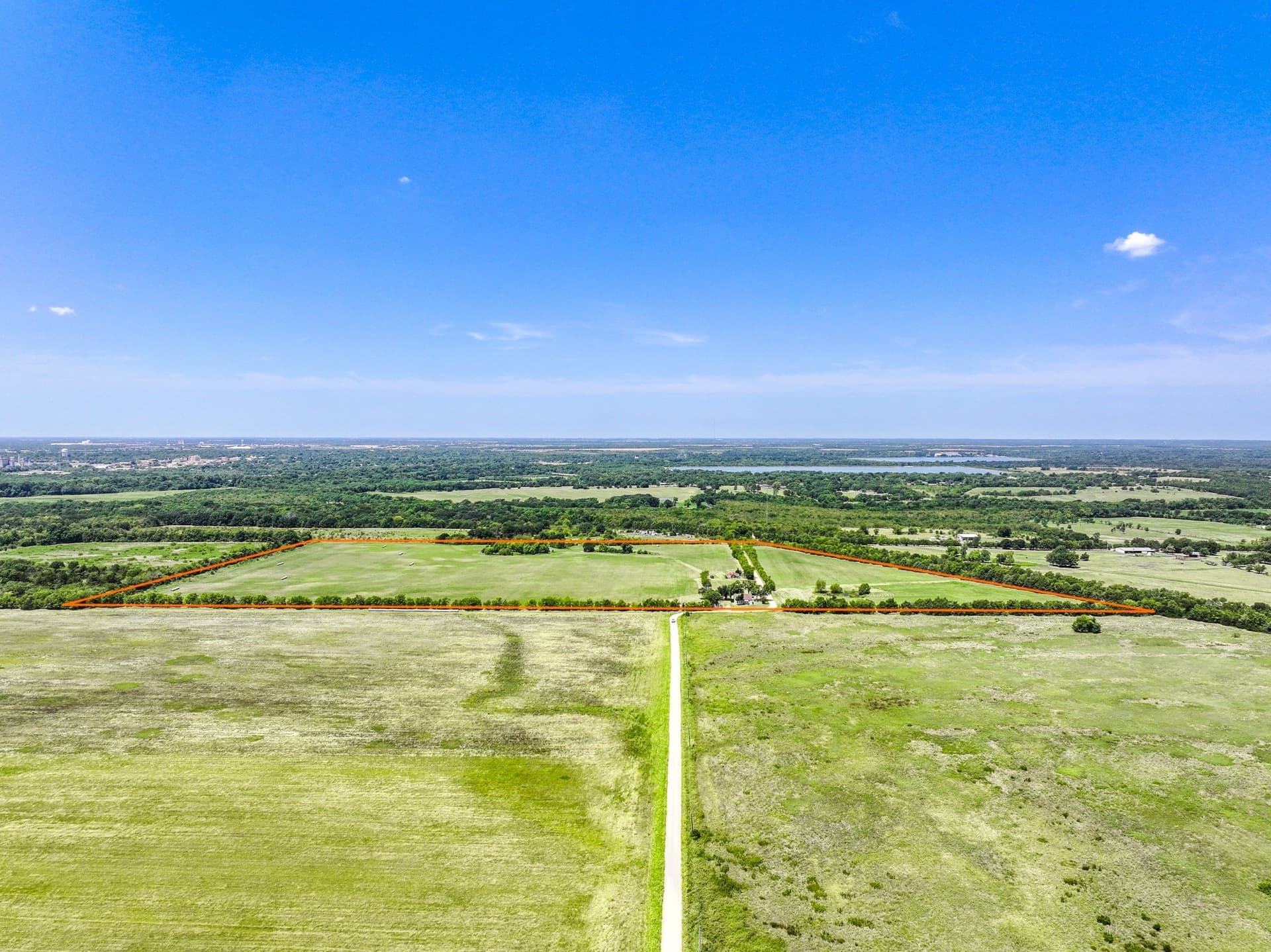 56 acres in Hunt County