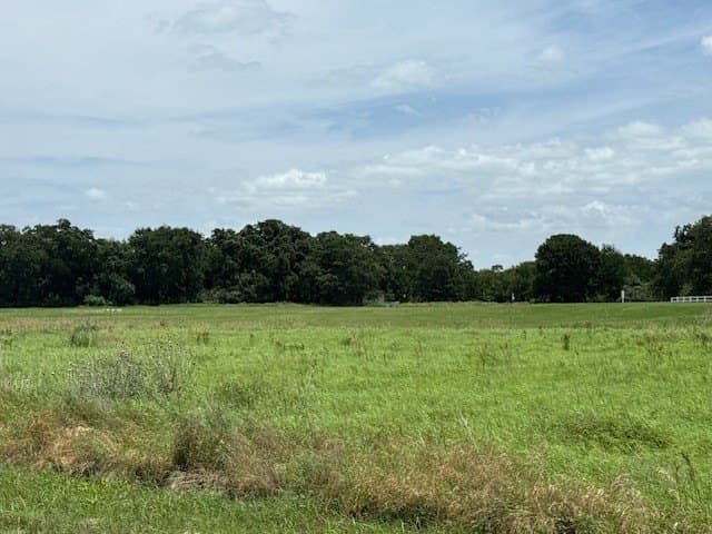 0.3 acres in Hill County